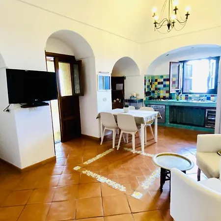 Tgi Dammusi Preziosi Apartamento *