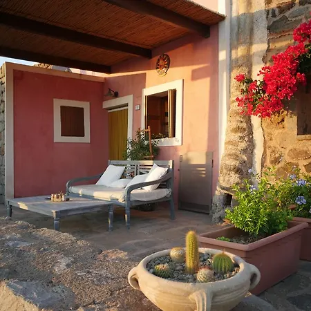 Tgi Dammusi Preziosi Apartamento Scauri (Sicily)